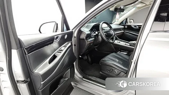 Genesis GV80 2023 Серебристо-серый из Кореи, фото 2