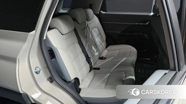 Ssangyong Torres EVX 2024 Коричневый из Кореи, фото 2