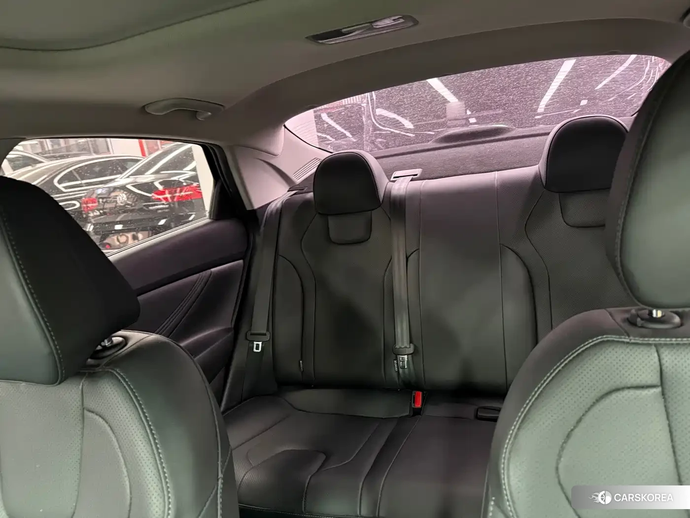 Hyundai Elantra 2022 Черный из Китая, фото 2