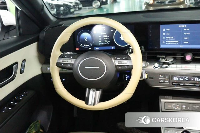 Hyundai Kona (SX2) 2023 Белый из Кореи, фото 2
