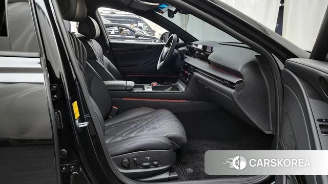 Genesis G80 (RG3) 2025 Черный из Кореи, фото 2