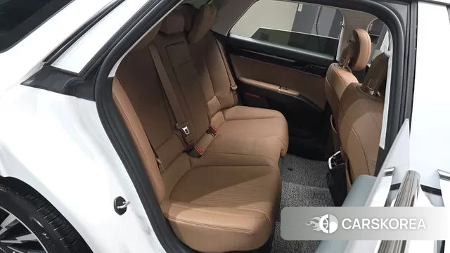 Hyundai Grandeur Hybrid (GN7) 2024 Белый из Кореи, фото 2