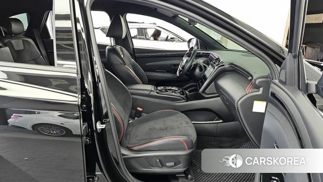 Hyundai Tucson Hybrid (NX4) 2021 Черный из Кореи, фото 2