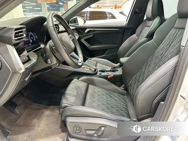 Audi A3 2025 Зеленый из Китая, фото 2