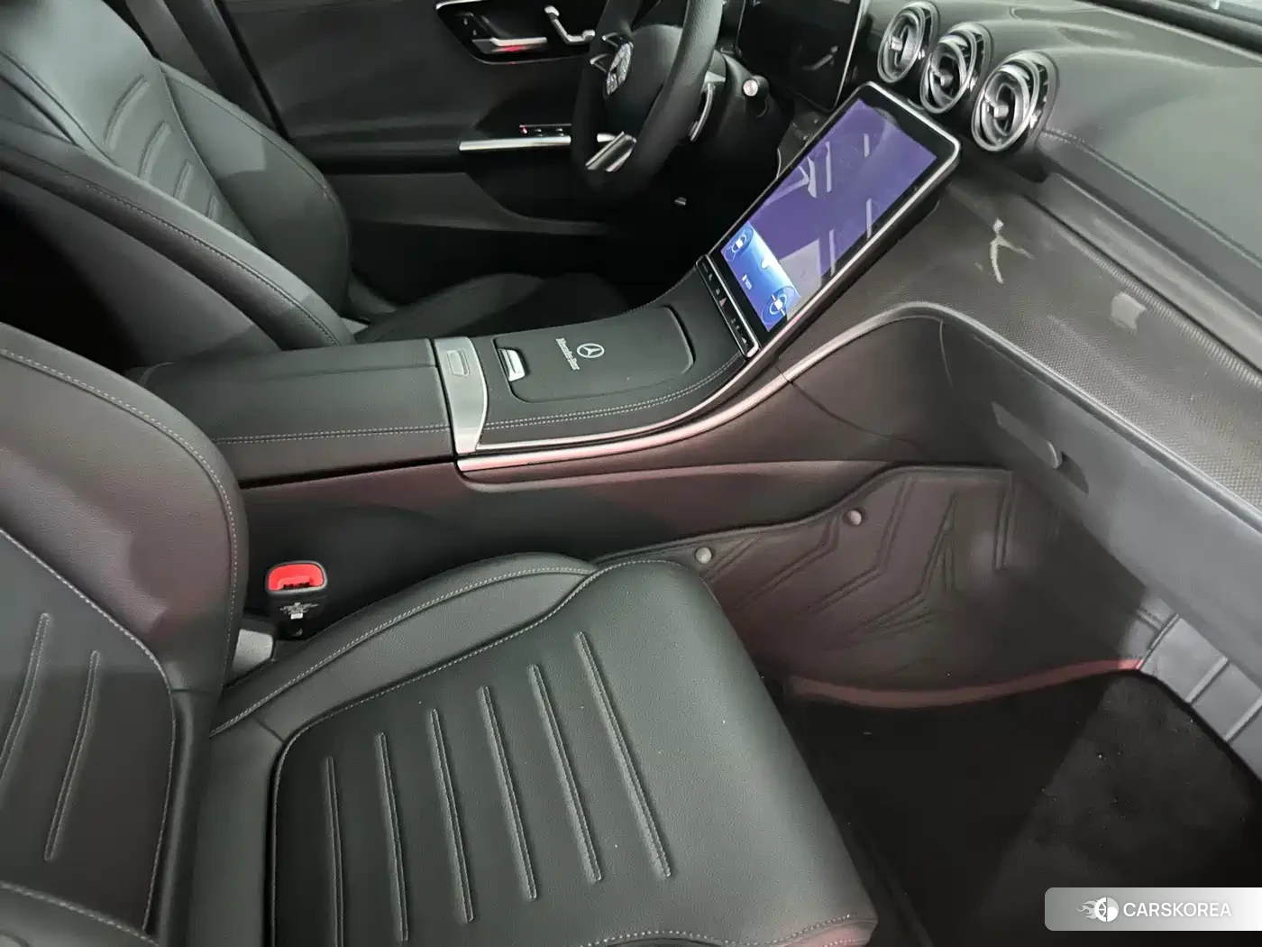 Mercedes-Benz C-class 2025 Белый из Китая, фото 2