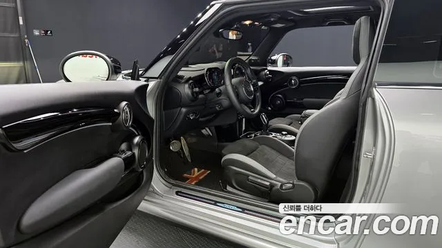 Mini Cooper S 2023 Серебристо-серый из Кореи, фото 2