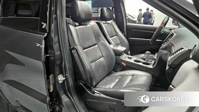 Jeep Grand Cherokee 2018 Серый из Кореи, фото 2