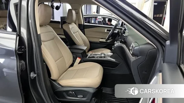 Ford Explorer 6th Generation 2020 Серый из Кореи, фото 2