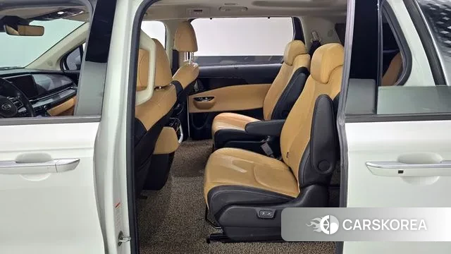 Kia Carnival 4th generation 2020 Белый из Кореи, фото 2