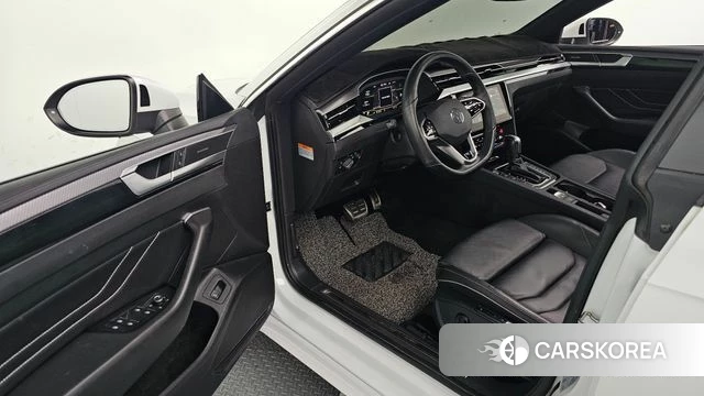 Volkswagen Arteon 2022 Белый из Кореи, фото 2