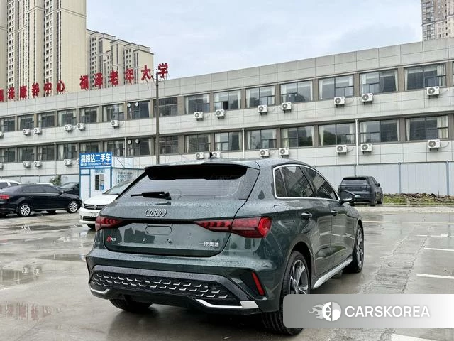 Audi A3 2025 Зеленый из Китая, фото 2