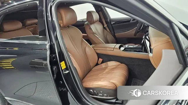 Genesis G80 (RG3) 2022 Черный из Кореи, фото 2