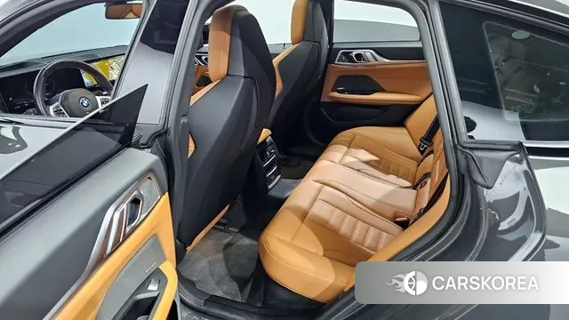 BMW i4 2023 Серый из Кореи, фото 2
