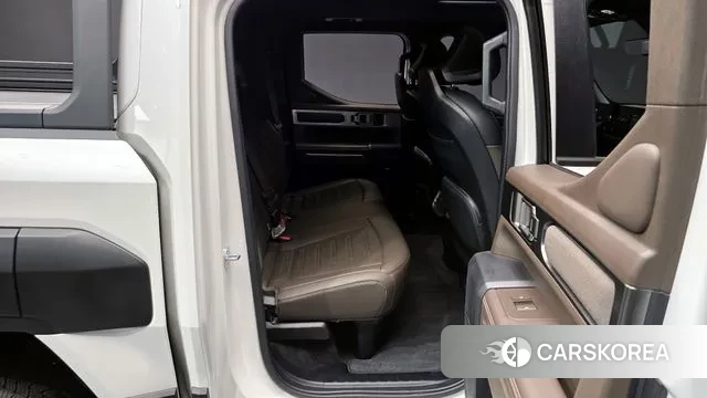 Kia Tasman 2025 Белый из Кореи, фото 2