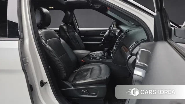 Ford Explorer 2018 Белый из Кореи, фото 2