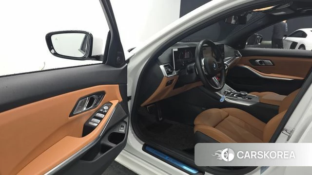 BMW 3 Series (G20) id 3891275 из Кореи 2