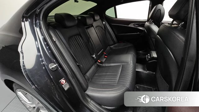 Genesis G70 2019 Черный из Кореи, фото 2
