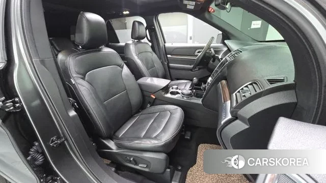 Ford Explorer 2019 Серый из Кореи, фото 2