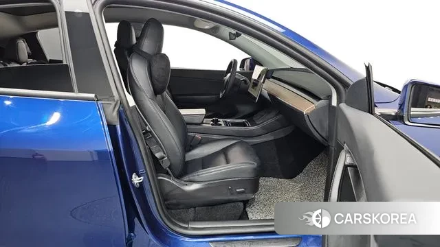 Tesla Model Y 2022 Синий из Кореи, фото 2