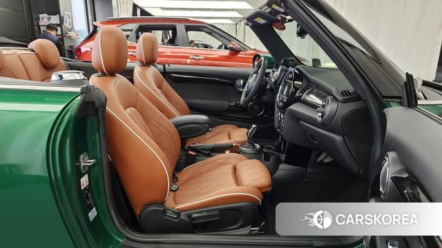 Mini Cooper S Convertible 2020 Зеленый из Кореи, фото 2