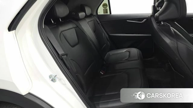 Kia Di Ol Nu Niro 2022 Белый из Кореи, фото 2