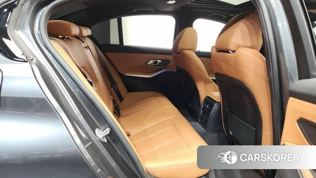 BMW 3 Series (G20) 2022 Серый из Кореи, фото 2