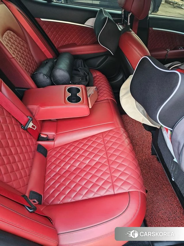 Genesis The New G70 2022 Черный из Кореи, фото 2