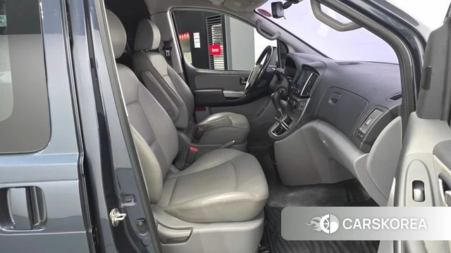 Hyundai The New Grand Starex 2018 Синий из Кореи, фото 2