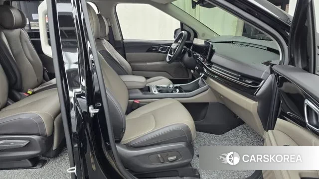 Kia The New Carnival 4th Generation 2025 Черный из Кореи, фото 2