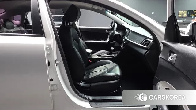 Kia The New K5 2nd generation 2019 Белый из Кореи, фото 2