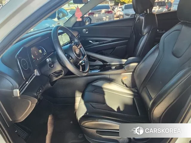 Hyundai The New Avante (CN7) 2023 Белый из Кореи, фото 2