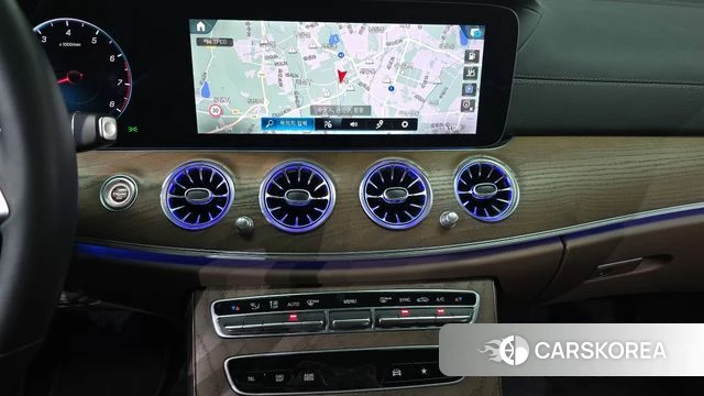 Mercedes-Benz E-Class W213 2021 Серый из Кореи, фото 2