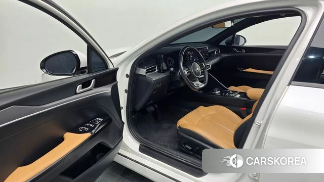 Kia K5 3rd generation 2021 Белый из Кореи, фото 2