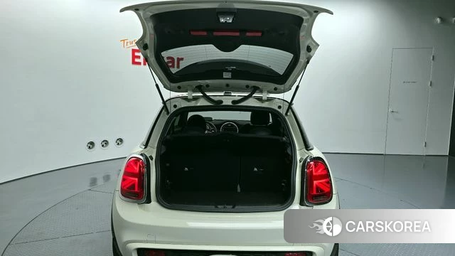 Mini Cooper S 2020 Жемчужный цвет из Кореи, фото 2