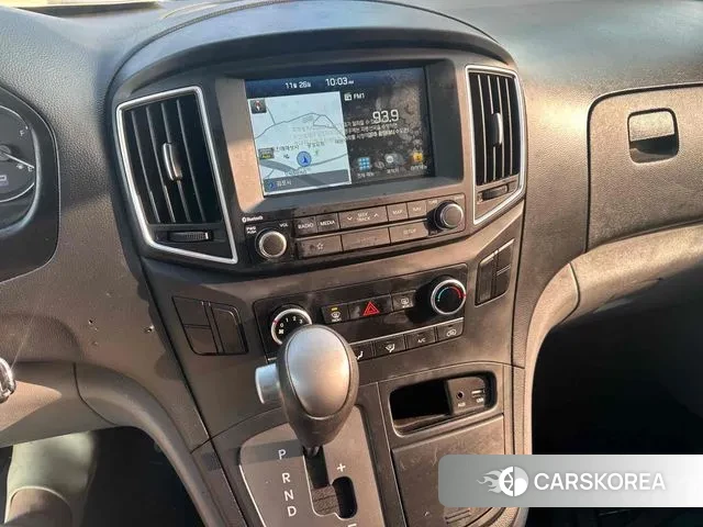 Hyundai The New Grand Starex 2019 Белый из Кореи, фото 2