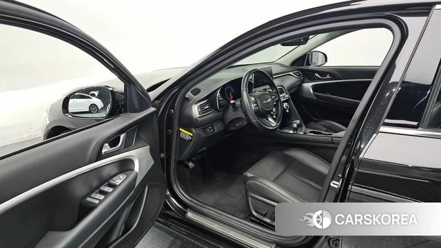 Genesis G70 2018 Черный из Кореи, фото 2