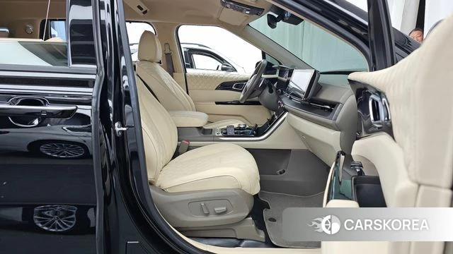 Kia Carnival 4th generation 2021 Черный из Кореи, фото 2