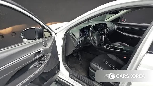 Hyundai Sonata (DN8) 2021 Белый из Кореи, фото 2