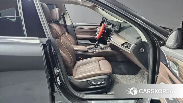 BMW 6 Series GT (G32) 2022 Серый из Кореи, фото 2