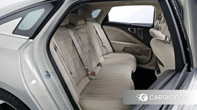 Kia The New K8 Hybrid 2024 Серебряный из Кореи, фото 2