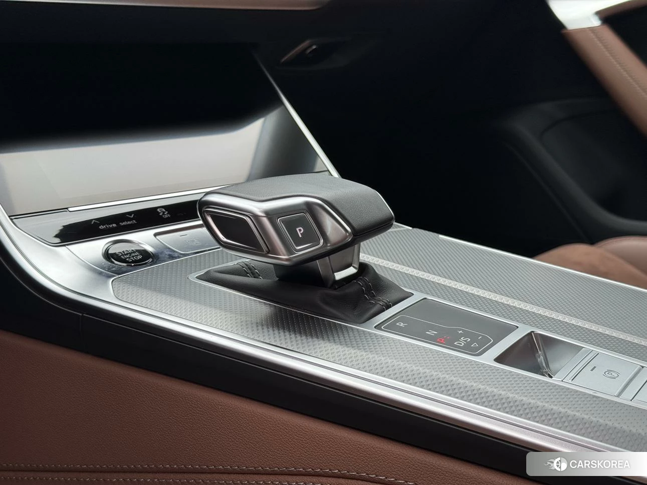 Audi A7L 2024 Черный из Китая, фото 2