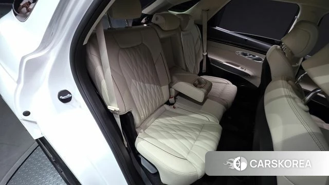 Genesis GV70 2023 Белый из Кореи, фото 2