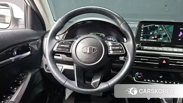 Kia Seltos 2021 Белый из Кореи, фото 2