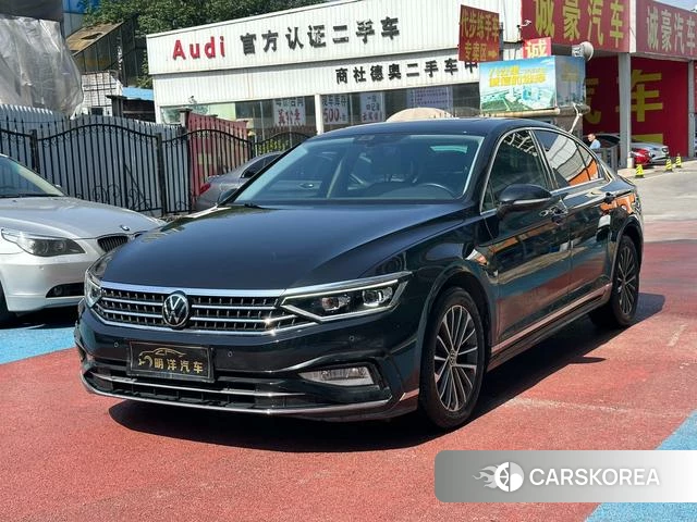 Volkswagen Magotan 2023 Черный из Китая, фото 2