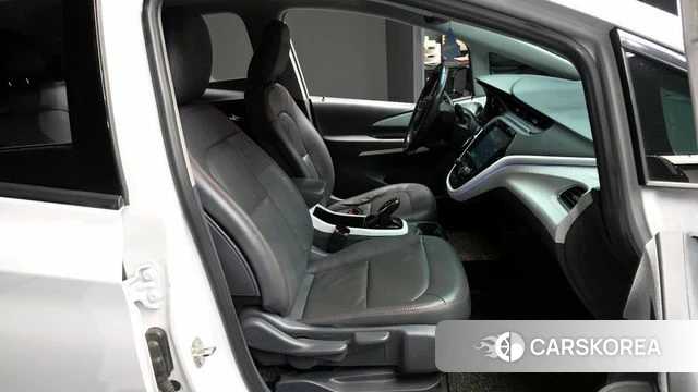 Chevrolet (GM Daewoo) Bolt EV 2018 Белый из Кореи, фото 2