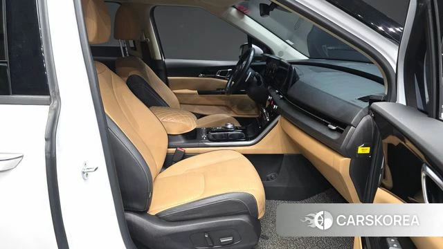 Kia Carnival 4th generation 2021 Белый из Кореи, фото 2