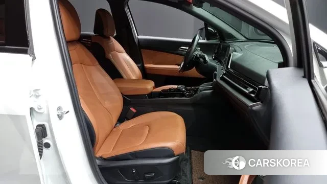 Kia Sportage 5th Generation 2022 Белый из Кореи, фото 2