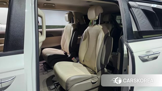 Kia Carnival 4th generation 2022 Белый из Кореи, фото 2