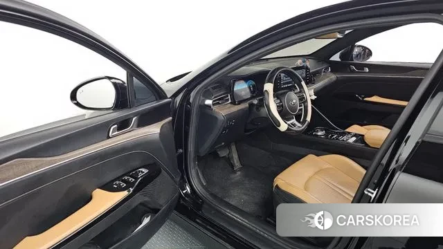 Kia K5 3rd generation 2021 Черный из Кореи, фото 2