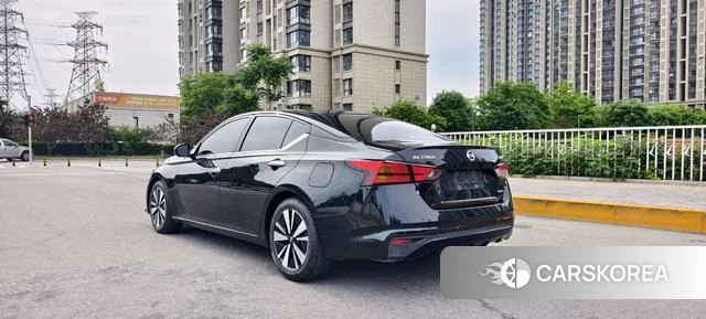 Nissan Teana 2021 Черный из Китая, фото 2